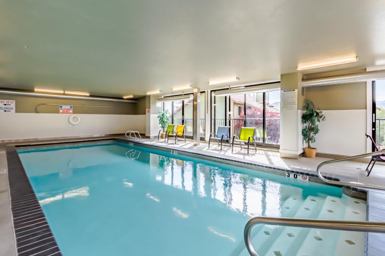 Chelan Resort Suites: Water Sunset Εξωτερικό φωτογραφία